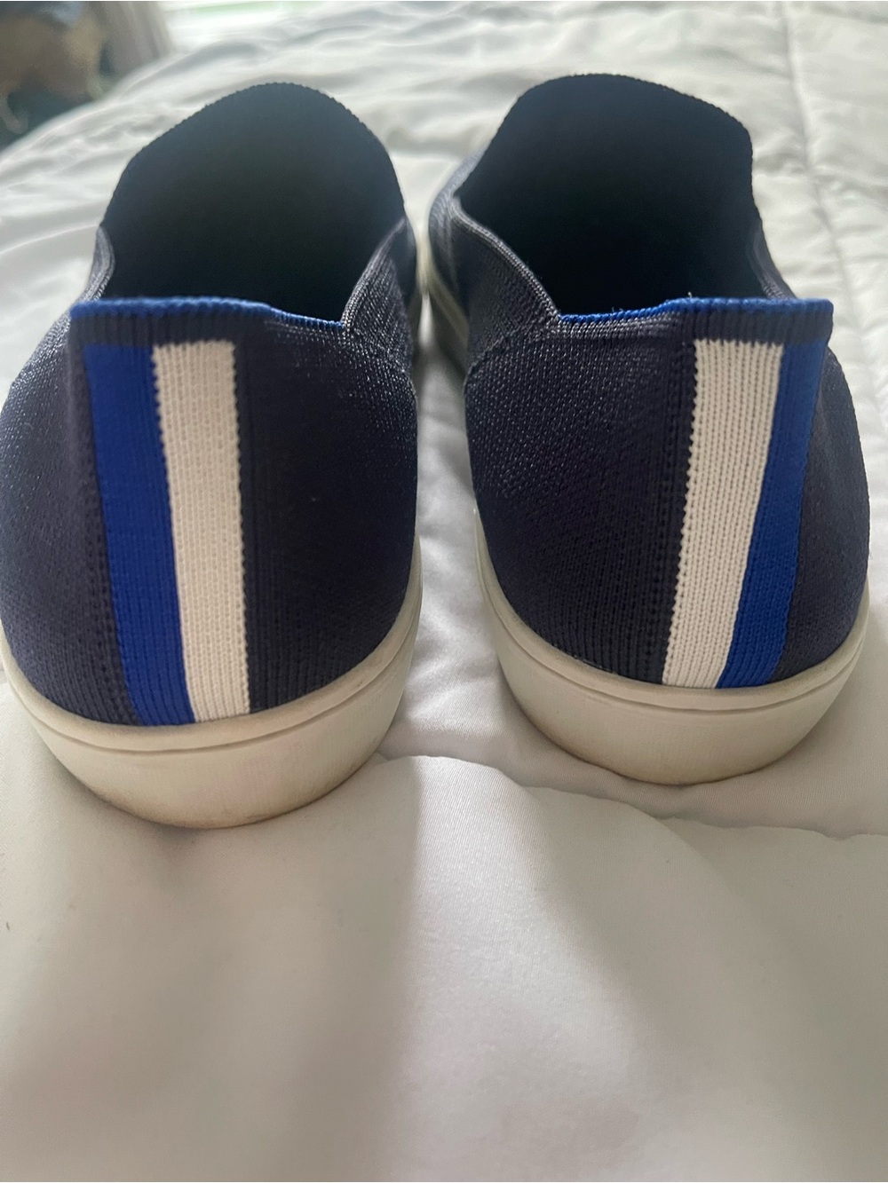 Rothys Navy Blue Slip On Sneakers sz 9.5 Machine Washable Flats Sustainable - Picture 3 of 7